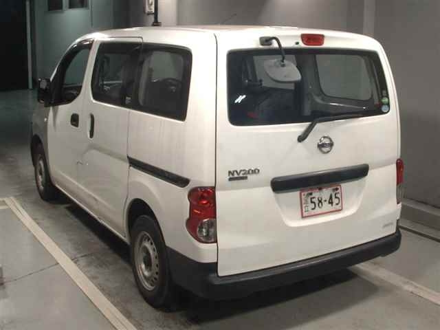 NISSAN NV200 2012