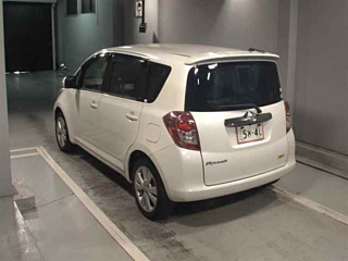 TOYOTA RACTIS 2010