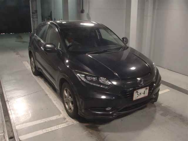 HONDA VEZEL 2015
