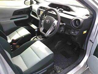 TOYOTA AQUA 2012