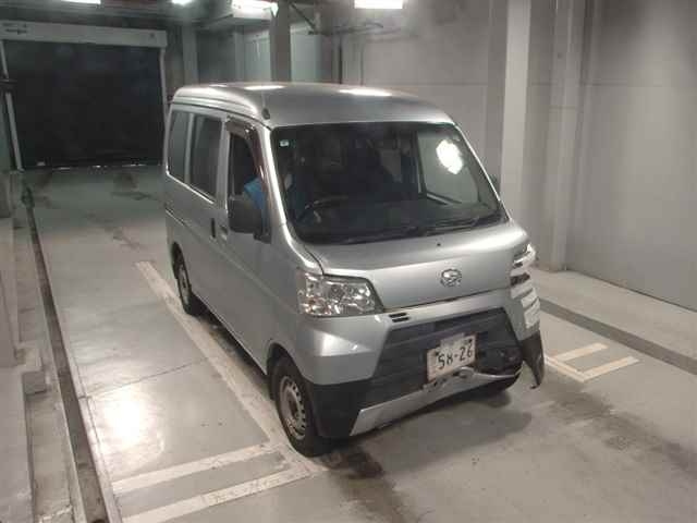 DAIHATSU HIJET VAN 2018