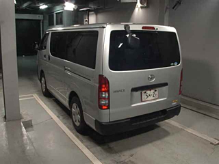 TOYOTA HIACE VAN 2018