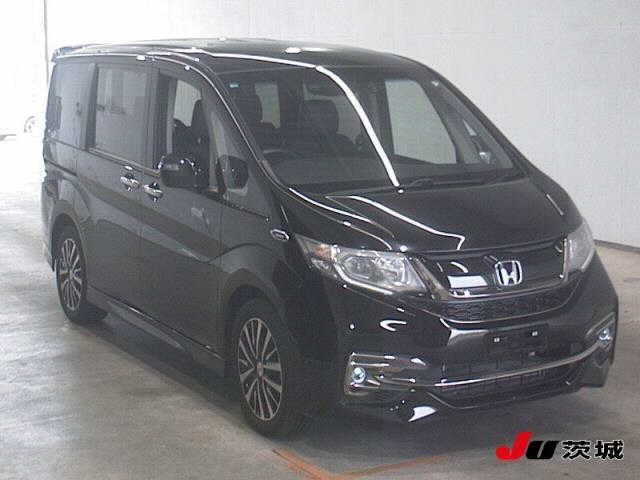 HONDA STEP WAGON 2016