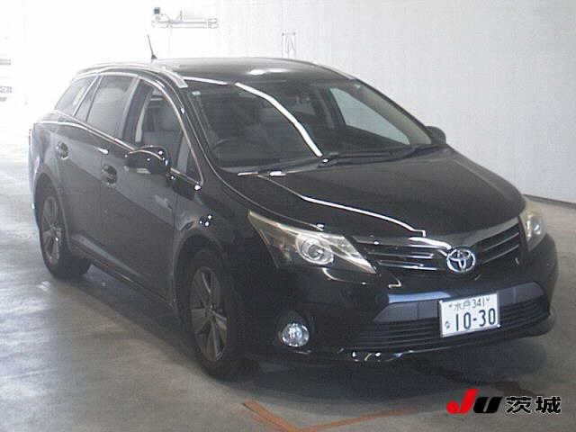 TOYOTA AVENSIS WAGON 2015