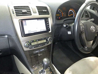 TOYOTA AVENSIS WAGON 2015