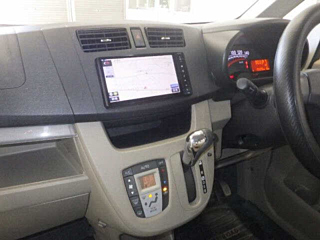 DAIHATSU MOVE 2013