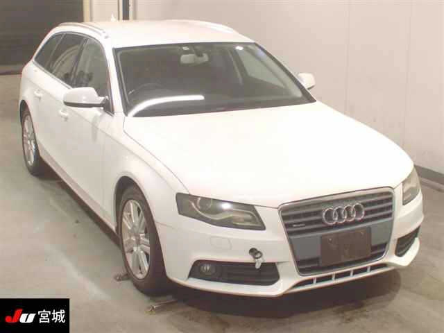 AUDI A4 2009