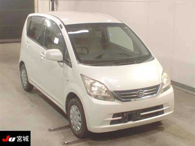 DAIHATSU MOVE 2010
