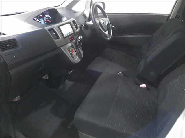 DAIHATSU MOVE 2012