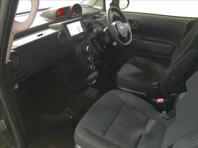 TOYOTA SPADE 2016