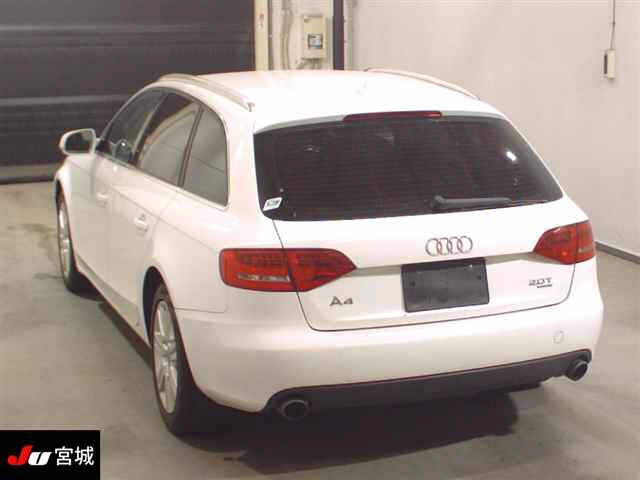 AUDI A4 2009
