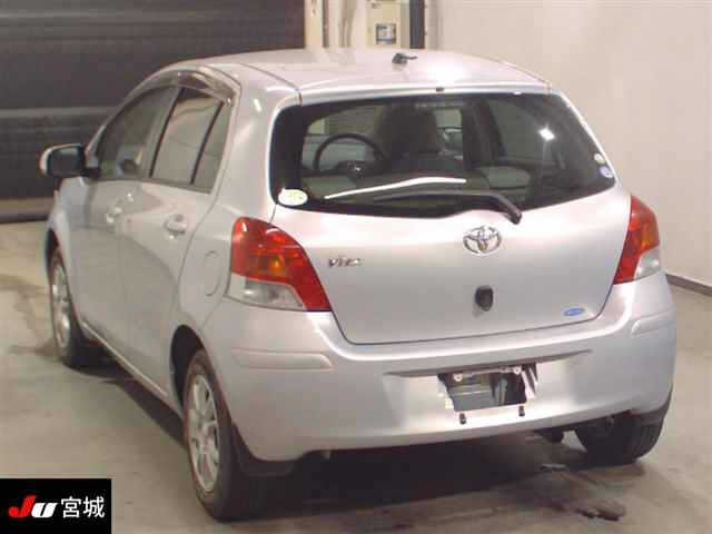 TOYOTA VITZ 2008