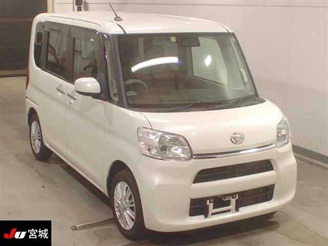 DAIHATSU TANTO 2017