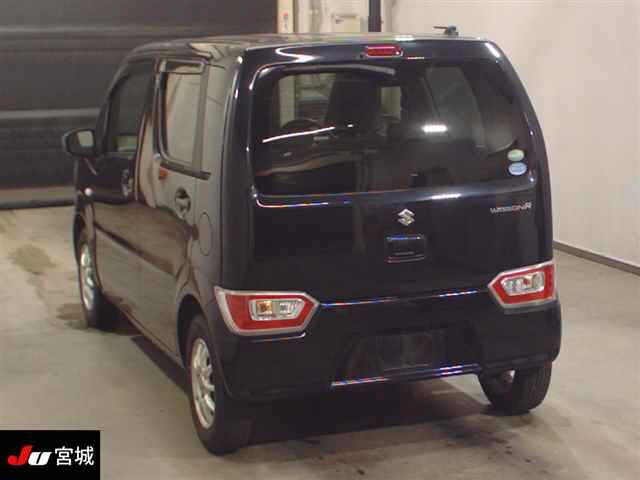 SUZUKI WAGON R 2018