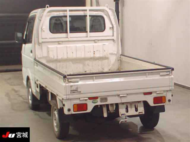 NISSAN CLIPPER TRUCK 2015