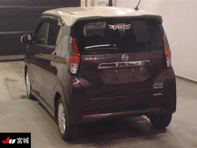 NISSAN DAYZ 2022