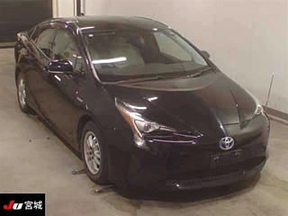 TOYOTA PRIUS 2016