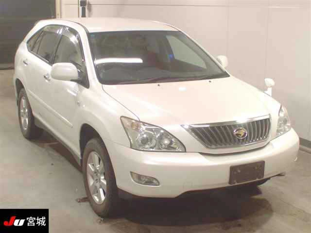 TOYOTA HARRIER 2010