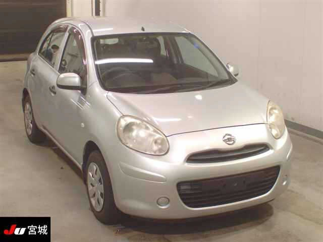NISSAN MARCH 2013