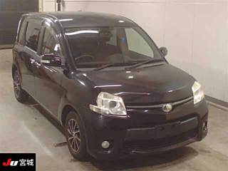 TOYOTA SIENTA 2014