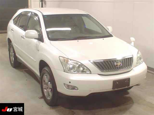 TOYOTA HARRIER 2011
