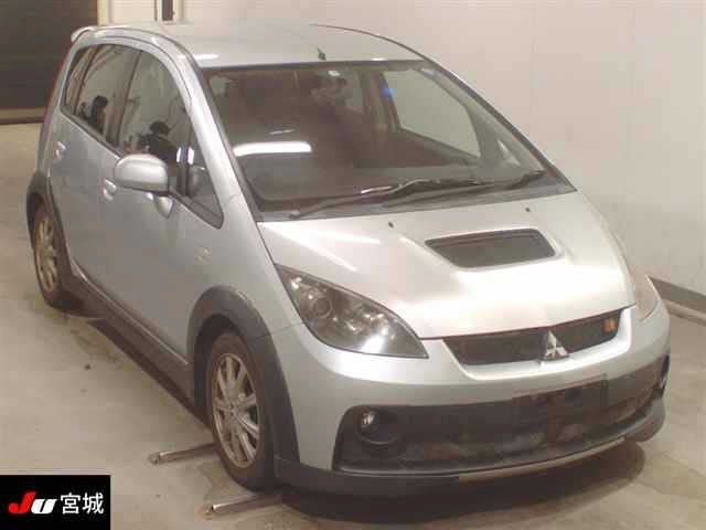 MITSUBISHI COLT 2011