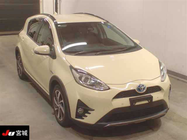 TOYOTA AQUA 2018