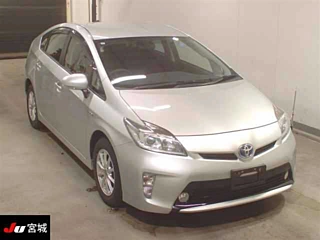 TOYOTA PRIUS 2013