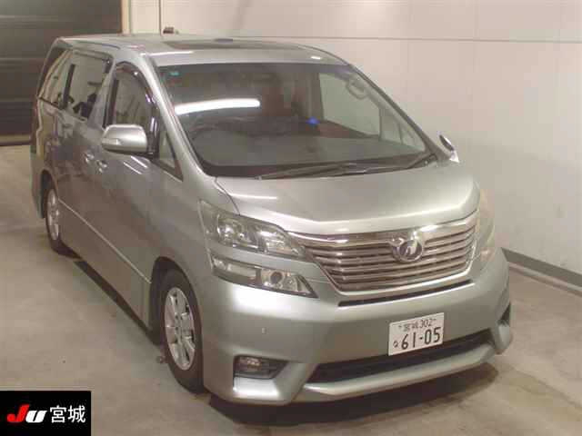 TOYOTA VELLFIRE 2009