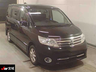 NISSAN SERENA 2010