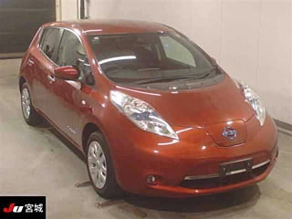 NISSAN LEAF 2017