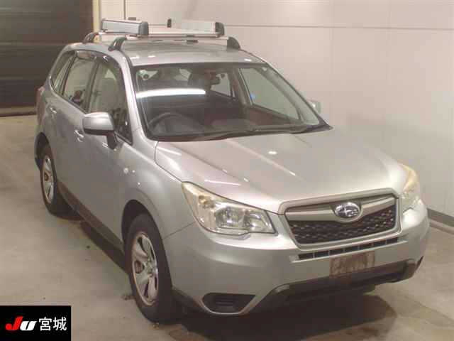 SUBARU FORESTER 2014