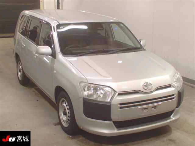 TOYOTA SUCCEED 2020