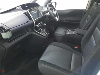 NISSAN SERENA 2020