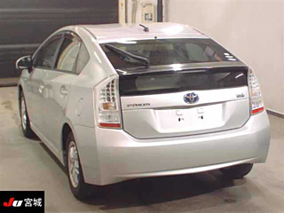 TOYOTA PRIUS 2010
