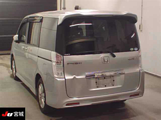 HONDA STEP WAGON 2010