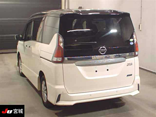 NISSAN SERENA 2018