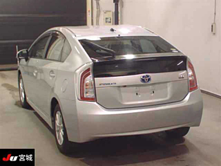 TOYOTA PRIUS 2013