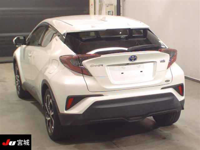 TOYOTA C-HR 2019