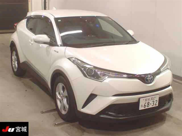 TOYOTA C-HR 2017