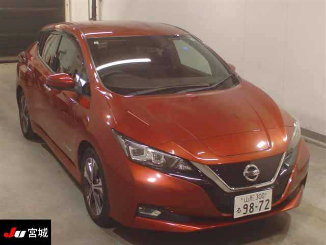 NISSAN LEAF 2017