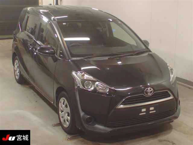 TOYOTA SIENTA 2016