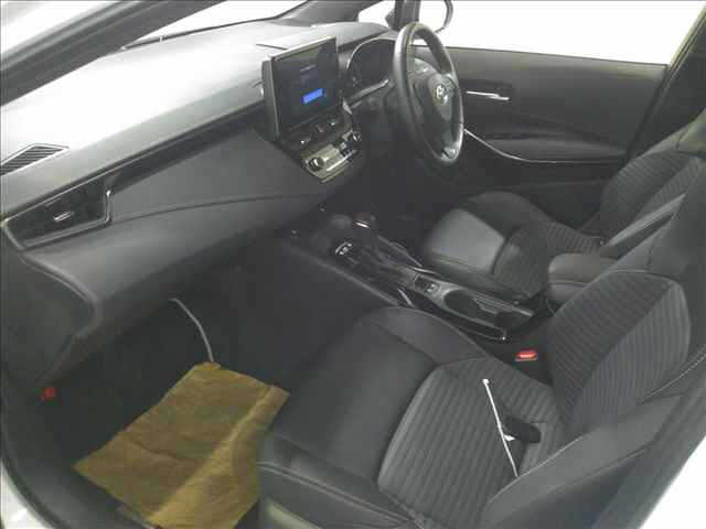 TOYOTA COROLLA TOURING 2022