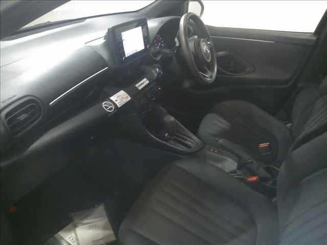 TOYOTA YARIS 2021