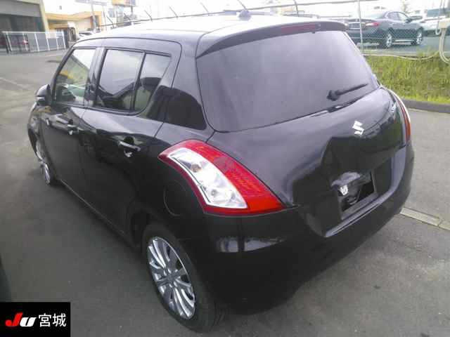 SUZUKI SWIFT 2013