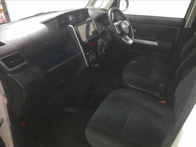 TOYOTA ROOMY 2021