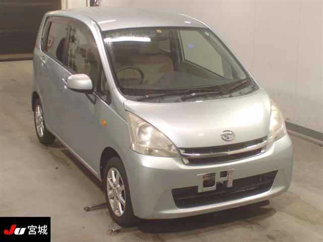 DAIHATSU MOVE 2012