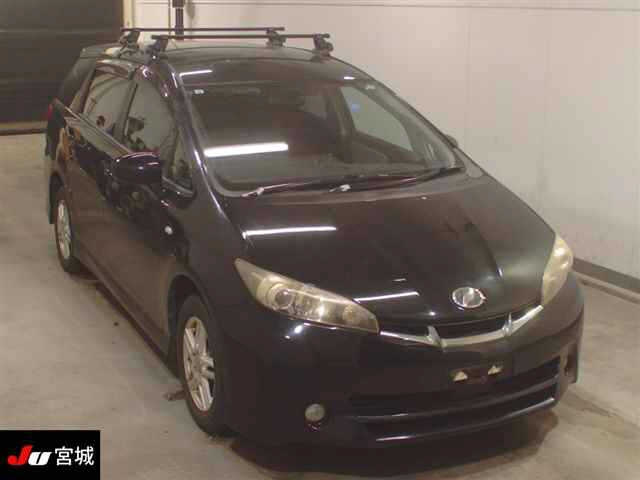 TOYOTA WISH 2009