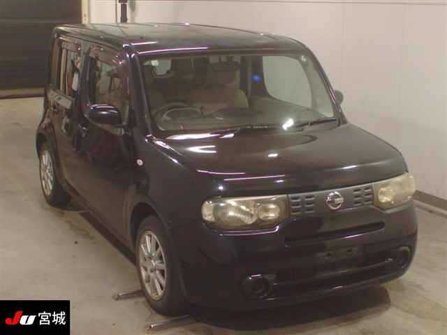 NISSAN CUBE 2010