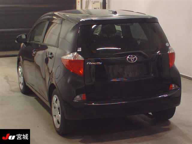 TOYOTA RACTIS 2012